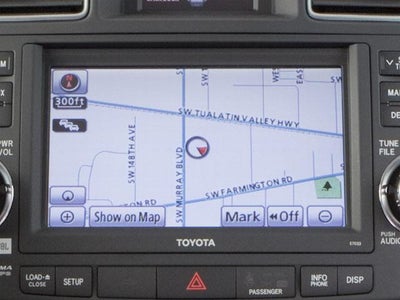 2011 Toyota Highlander FWD 4dr L4 Base (Natl)