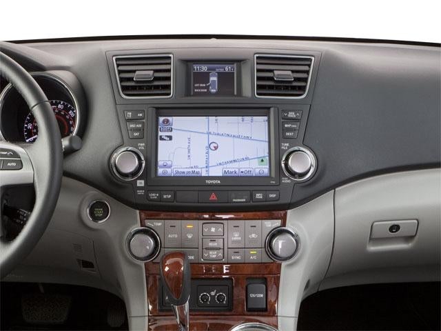 2011 Toyota Highlander FWD 4dr L4 Base (Natl)