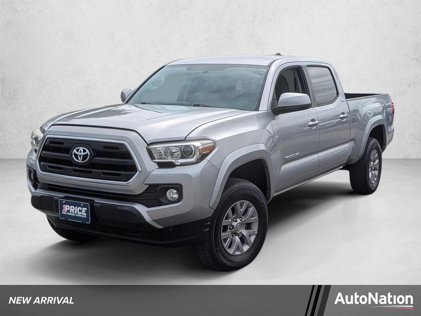 2017 Toyota Tacoma SR5 Double Cab 6' Bed V6 4x4 AT (Natl)