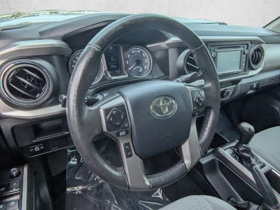 2017 Toyota Tacoma SR5 Double Cab 6' Bed V6 4x4 AT (Natl)