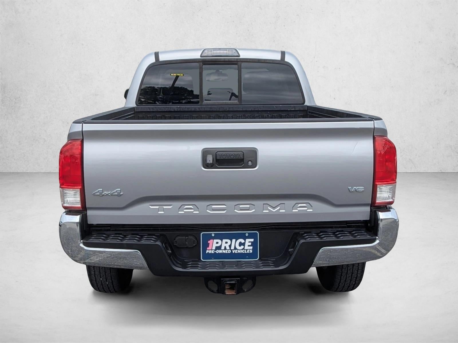 2017 Toyota Tacoma SR5 Double Cab 6' Bed V6 4x4 AT (Natl)