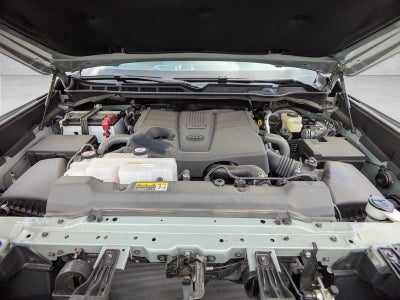 2026 Toyota Tundra 4WD 4WD SR5 CrewMax 5.5' Bed (Natl)