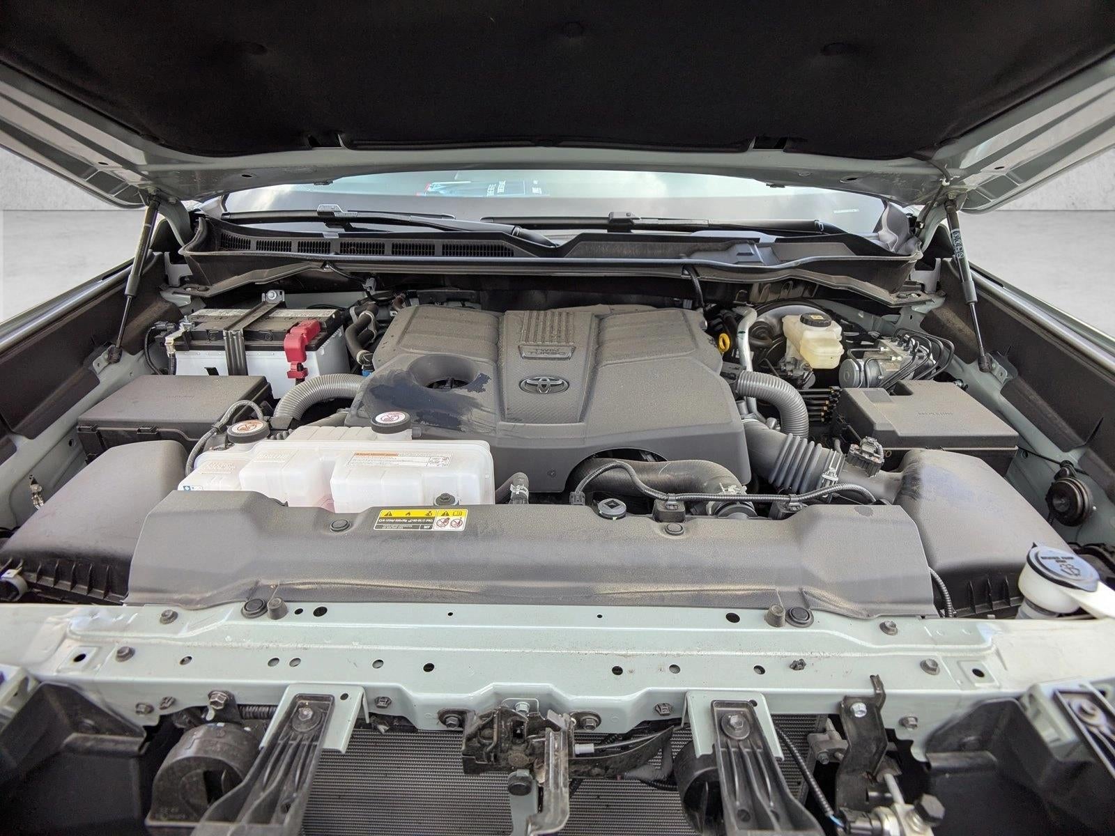 2026 Toyota Tundra 4WD 4WD SR5 CrewMax 5.5' Bed (Natl)