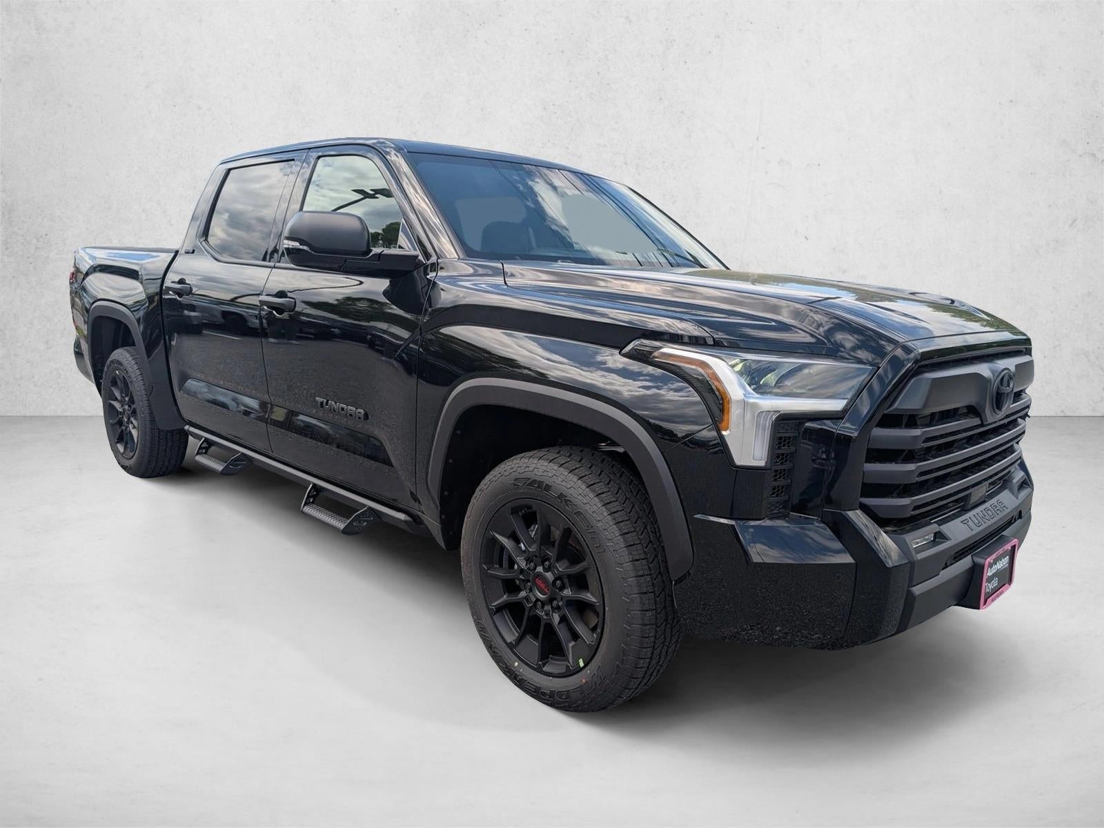 2026 Toyota Tundra 4WD 4WD SR5 CrewMax 5.5' Bed (Natl)