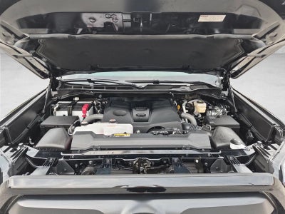 2026 Toyota Tundra 4WD 4WD SR5 CrewMax 5.5' Bed (Natl)