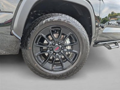 2026 Toyota Tundra 4WD 4WD SR5 CrewMax 5.5' Bed (Natl)