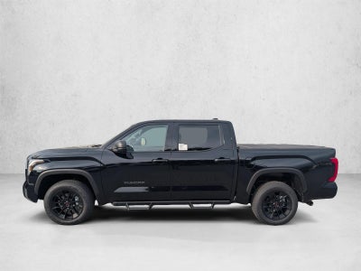 2026 Toyota Tundra 4WD 4WD SR5 CrewMax 5.5' Bed (Natl)