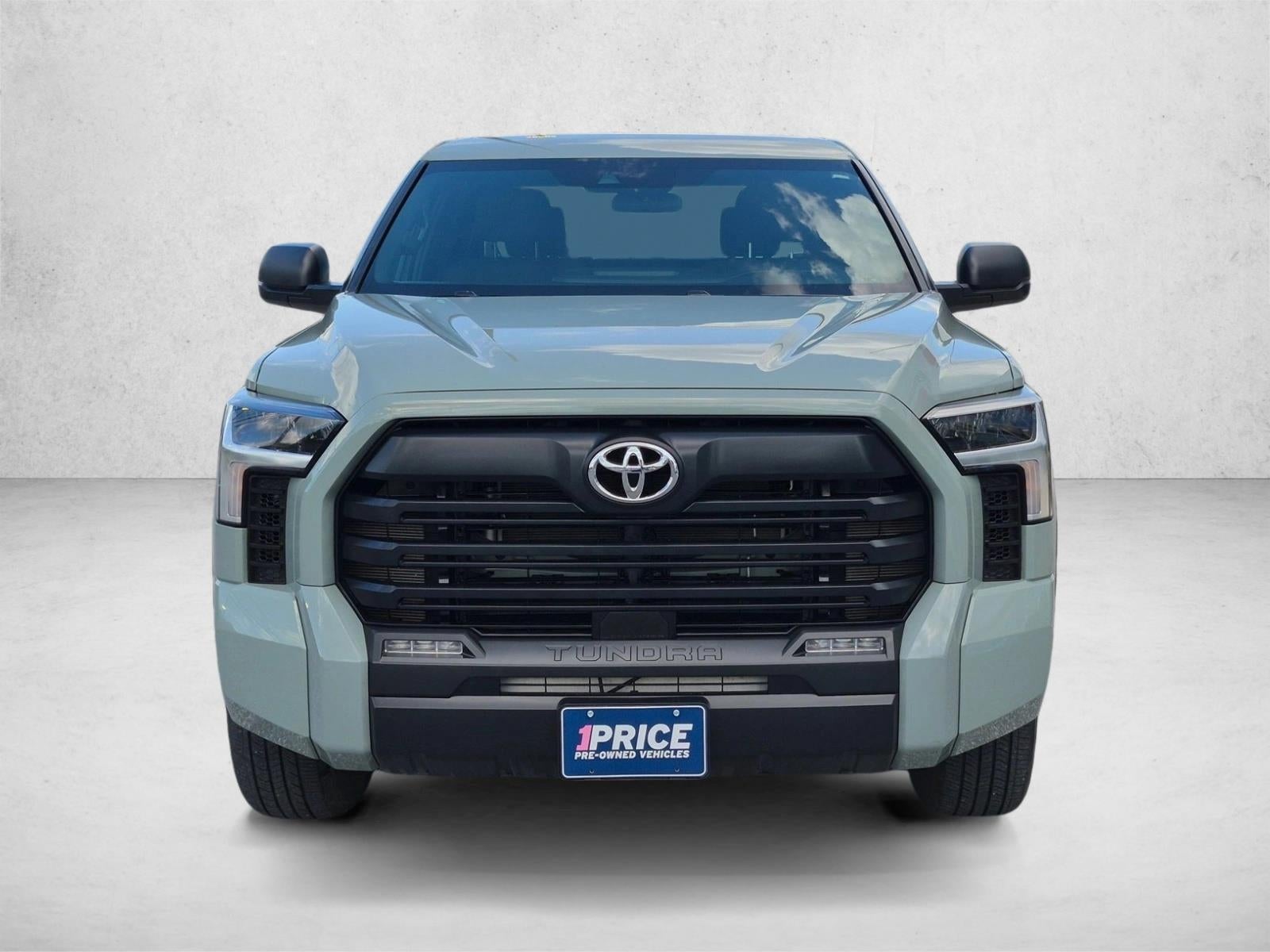 2025 Toyota Tundra 4WD 4WD SR5 CrewMax 5.5' Bed (Natl)