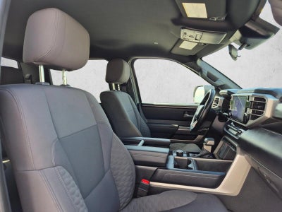 2025 Toyota Tundra 4WD 4WD SR5 CrewMax 5.5' Bed (Natl)