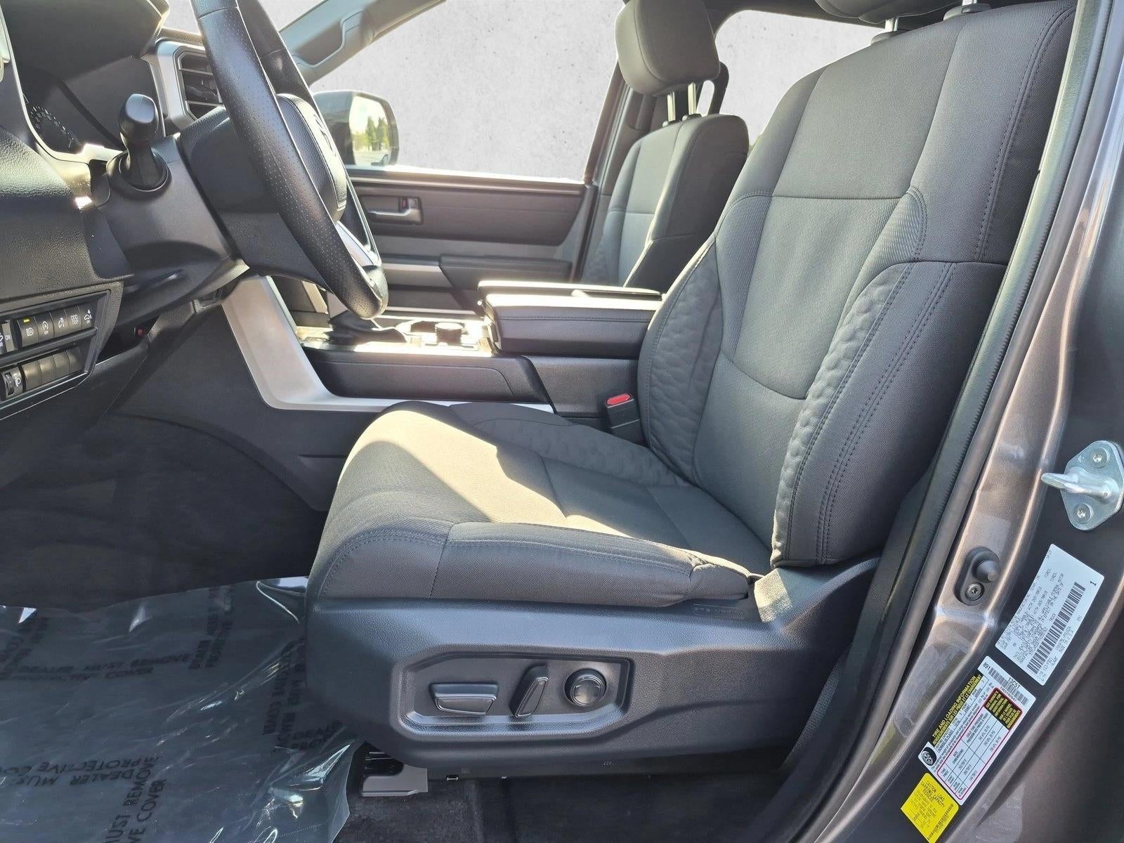 2026 Toyota Tundra 4WD 4WD SR5 CrewMax 5.5' Bed (Natl)