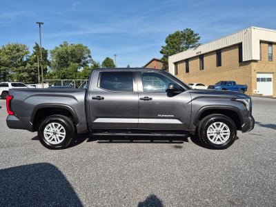 2026 Toyota Tundra 4WD 4WD SR5 CrewMax 5.5' Bed (Natl)
