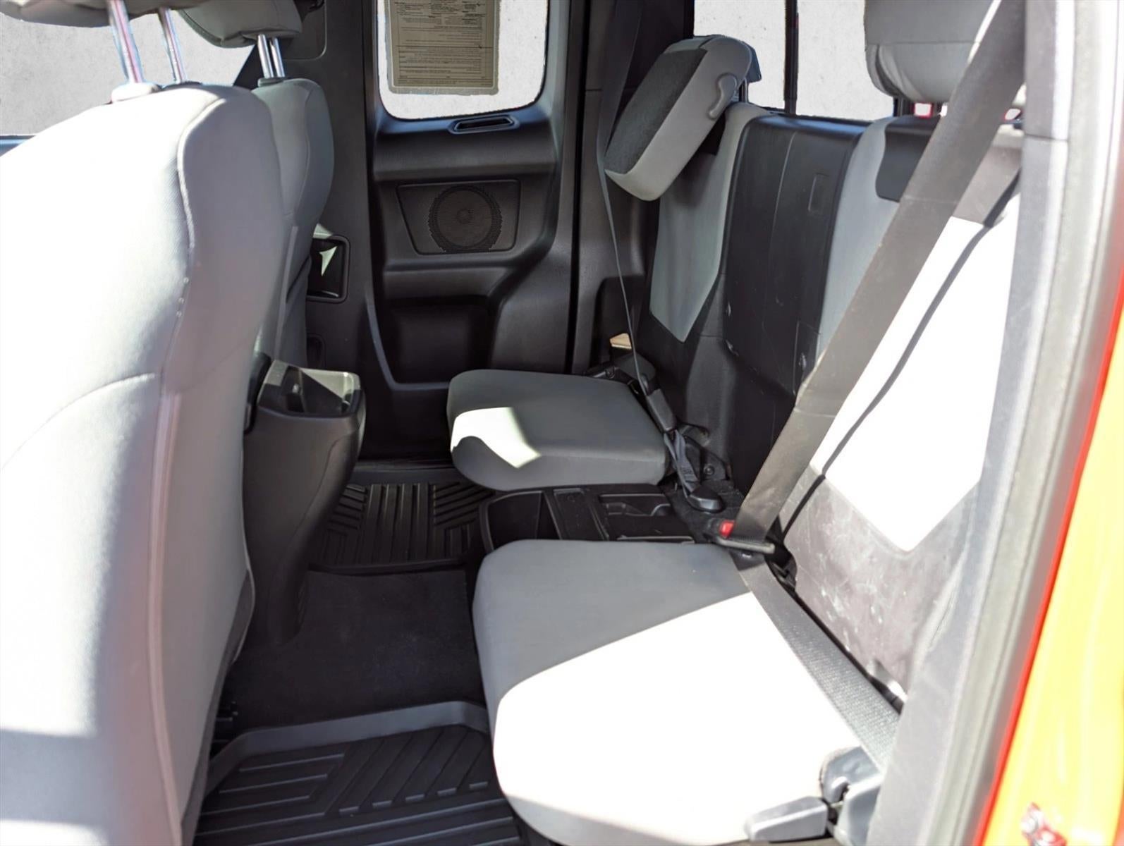 2016 Toyota Tacoma 4WD Access Cab Standard Bed I4 Automatic SR5 (Natl)