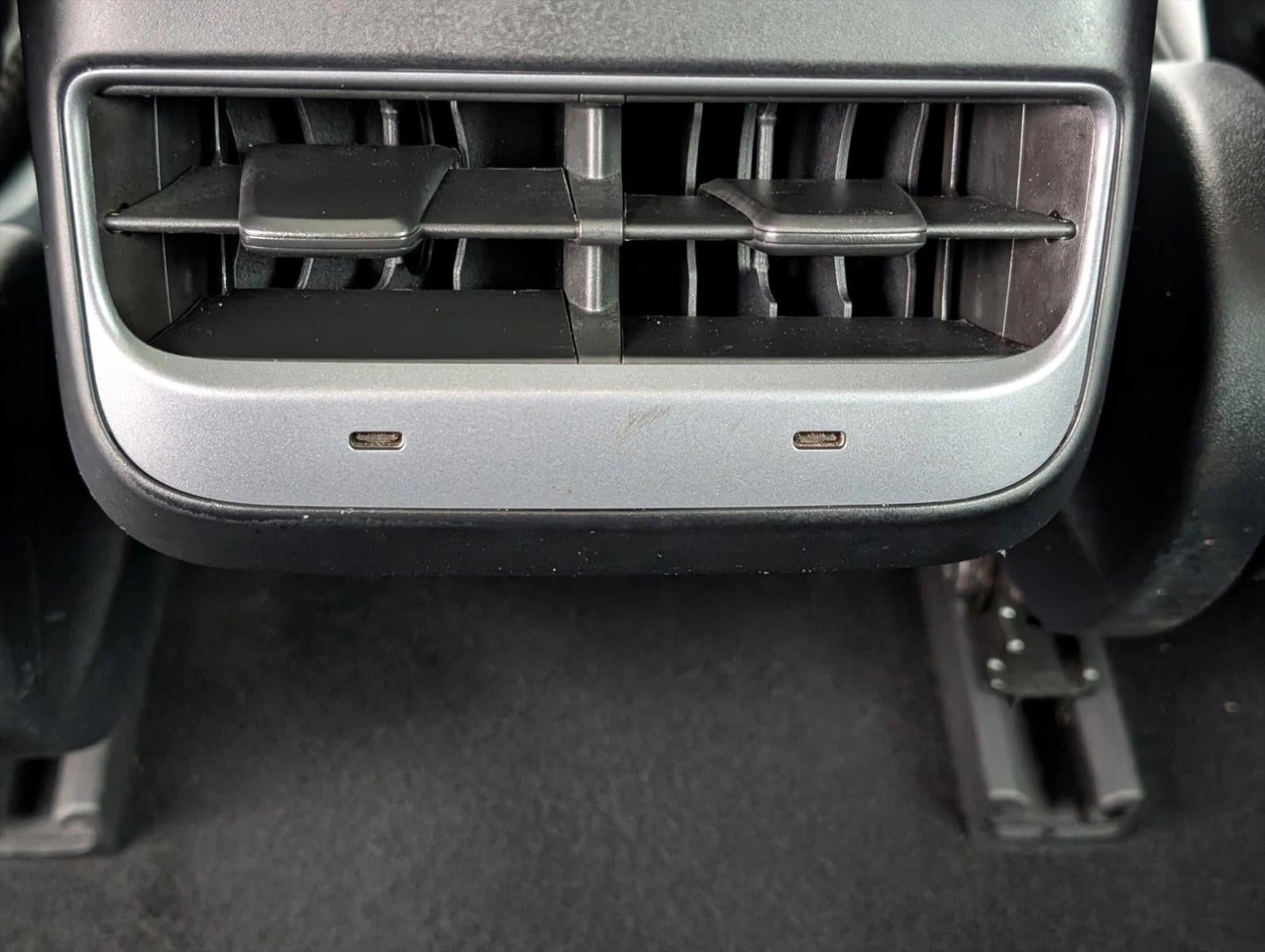 2022 Tesla Model 3 RWD