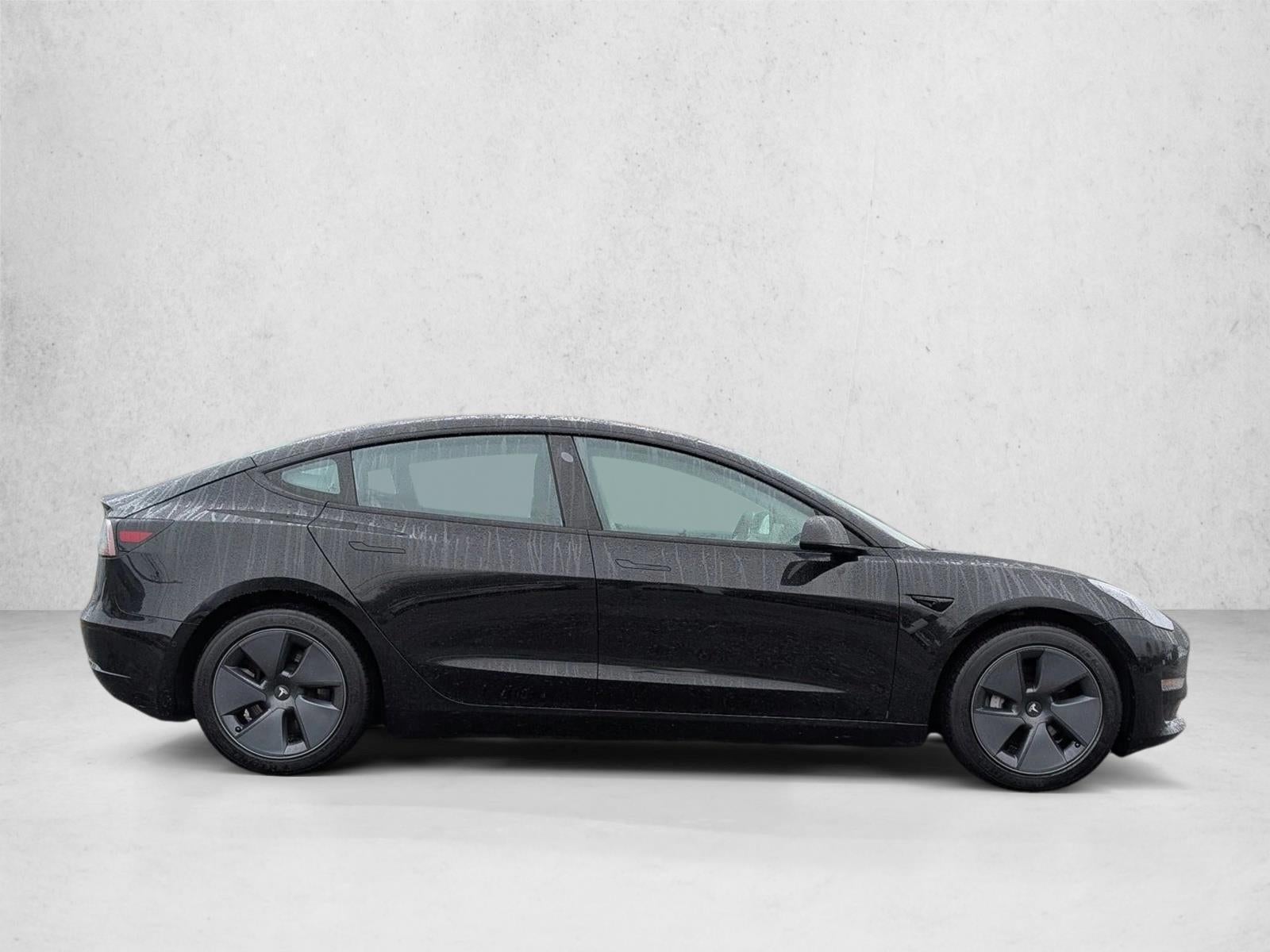 2022 Tesla Model 3 RWD