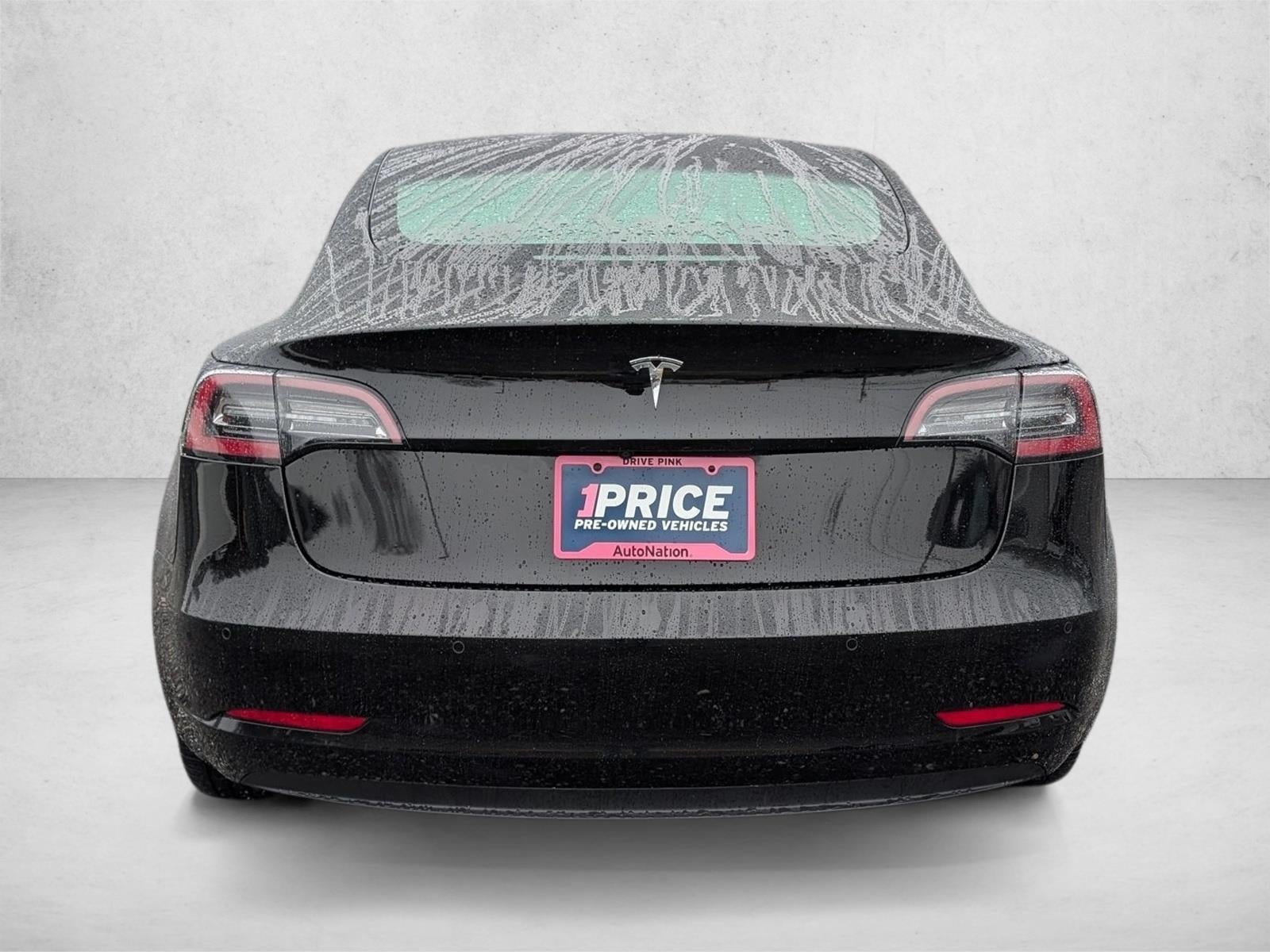 2022 Tesla Model 3 RWD