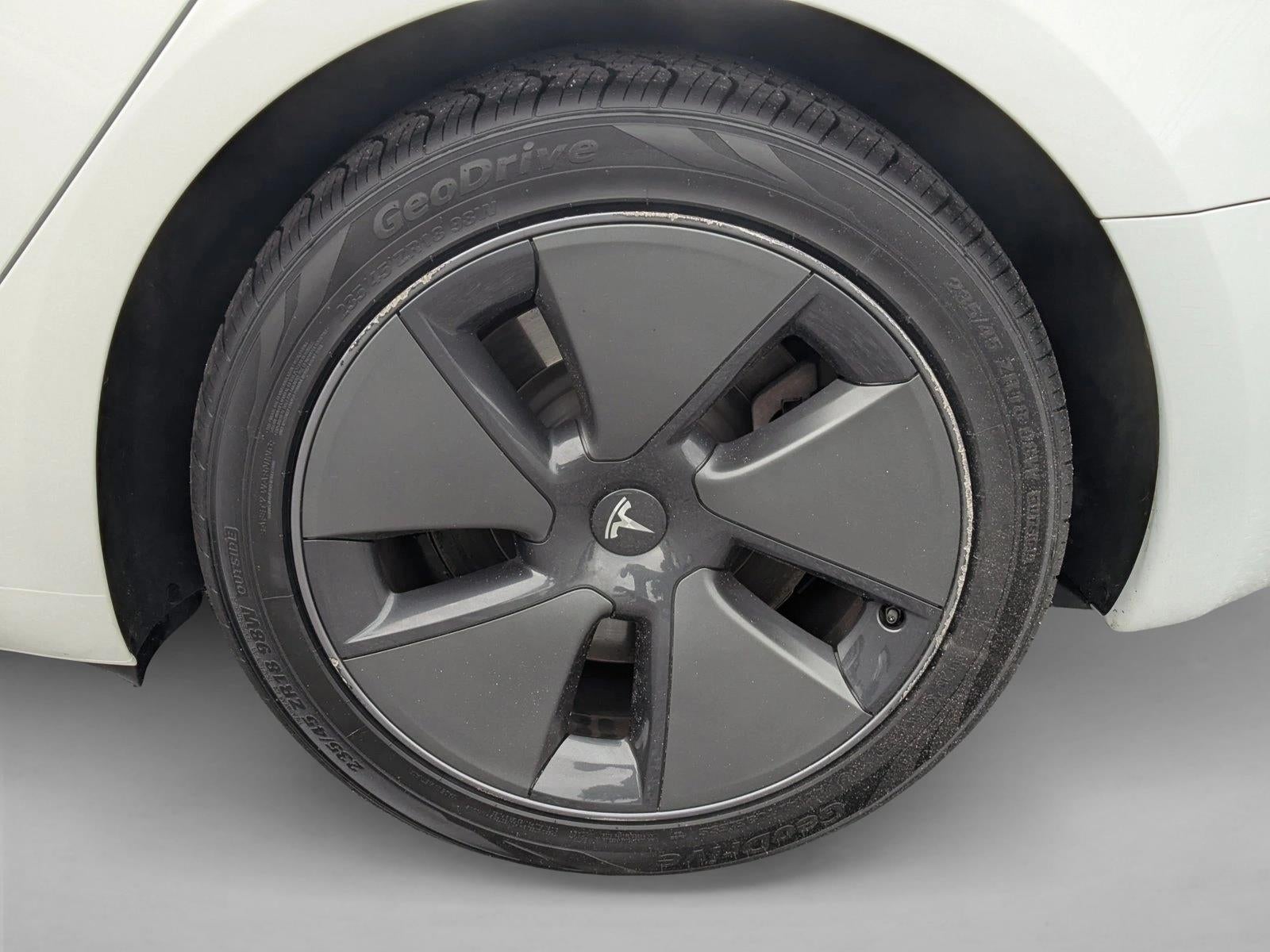 2023 Tesla Model 3 RWD