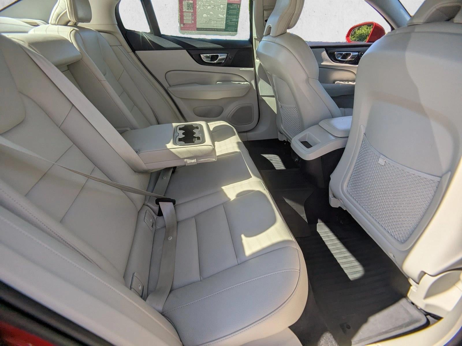 2019 Volvo S60 T5 FWD Momentum
