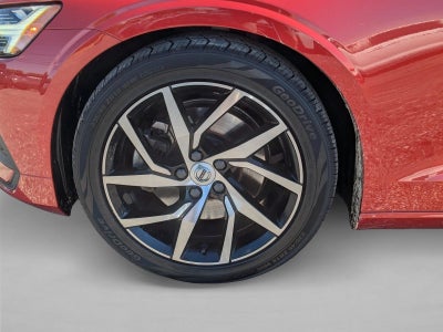 2019 Volvo S60 T5 FWD Momentum