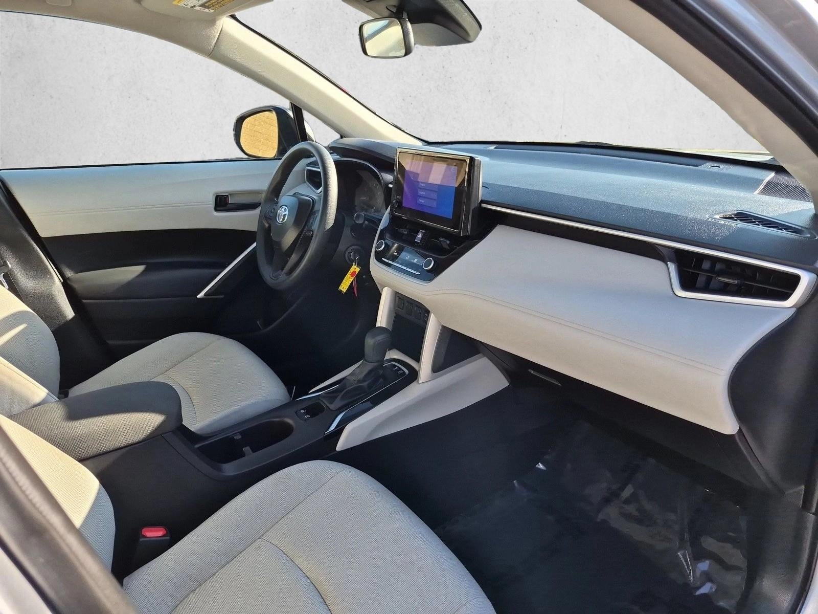2025 Toyota Corolla Cross L 2WD (Natl)
