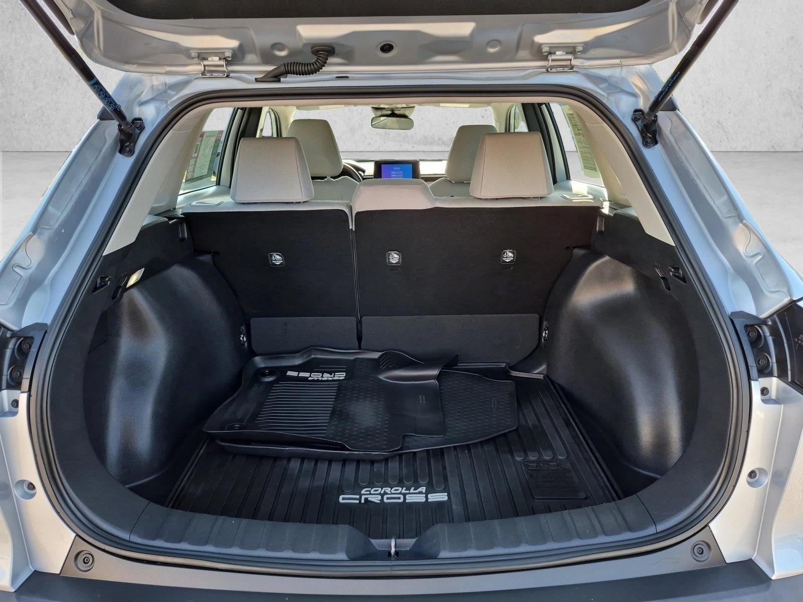 2025 Toyota Corolla Cross L 2WD (Natl)