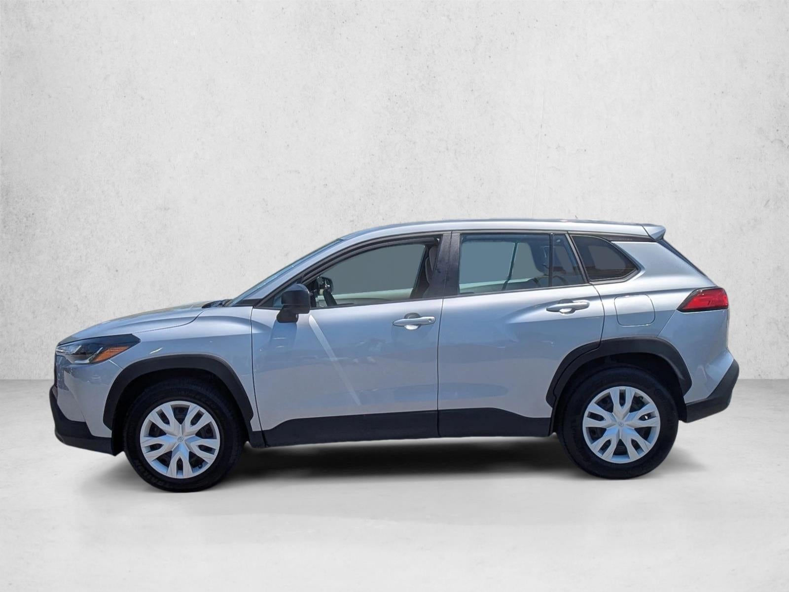 2024 Toyota Corolla Cross L 4WD (Natl)