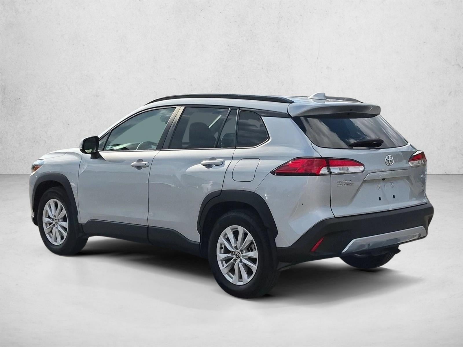 2023 Toyota Corolla Cross LE 2WD (Natl)