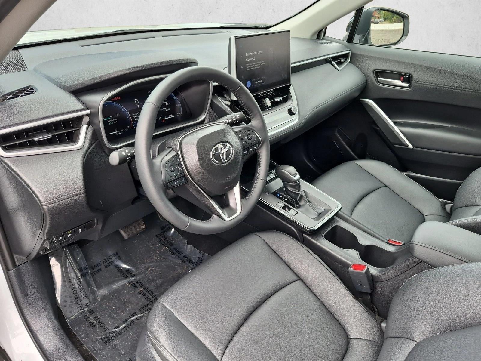 2026 Toyota Corolla Cross XLE 4WD (Natl)