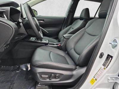 2026 Toyota Corolla Cross XLE 4WD (Natl)