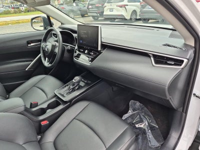 2026 Toyota Corolla Cross XLE 4WD (Natl)