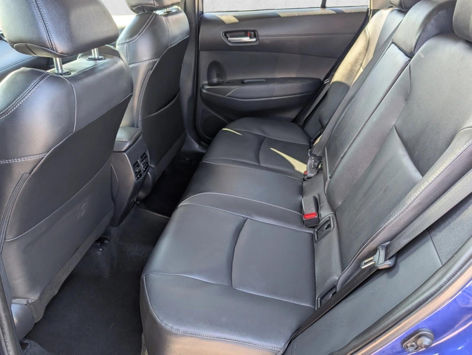 2024 Toyota Corolla Cross XLE 2WD (Natl)