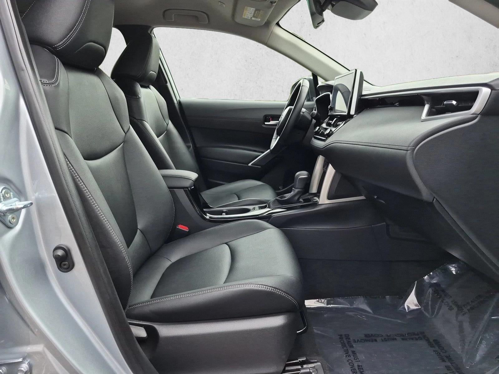2024 Toyota Corolla Cross XLE 4WD (Natl)