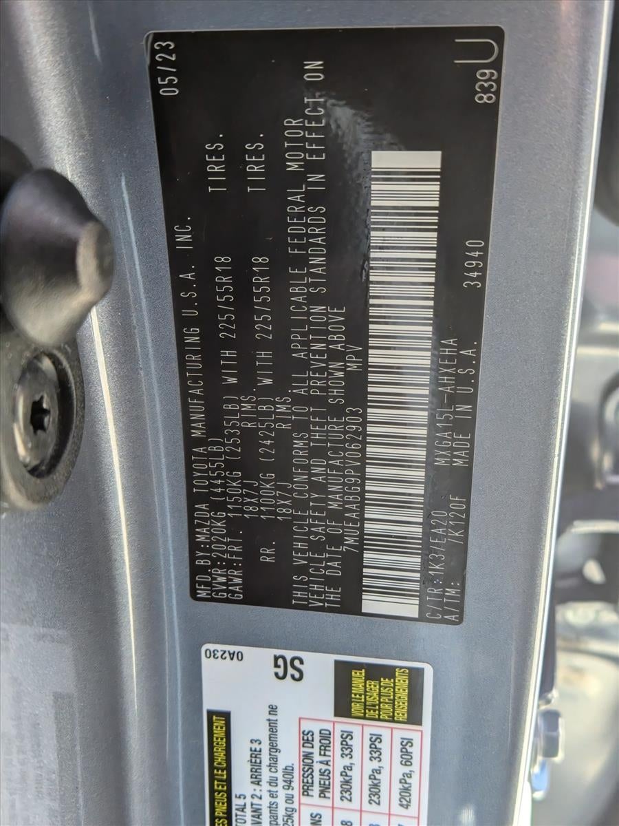 2023 Toyota Corolla Cross XLE 4WD (Natl)