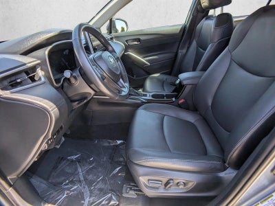 2023 Toyota Corolla Cross XLE 4WD (Natl)
