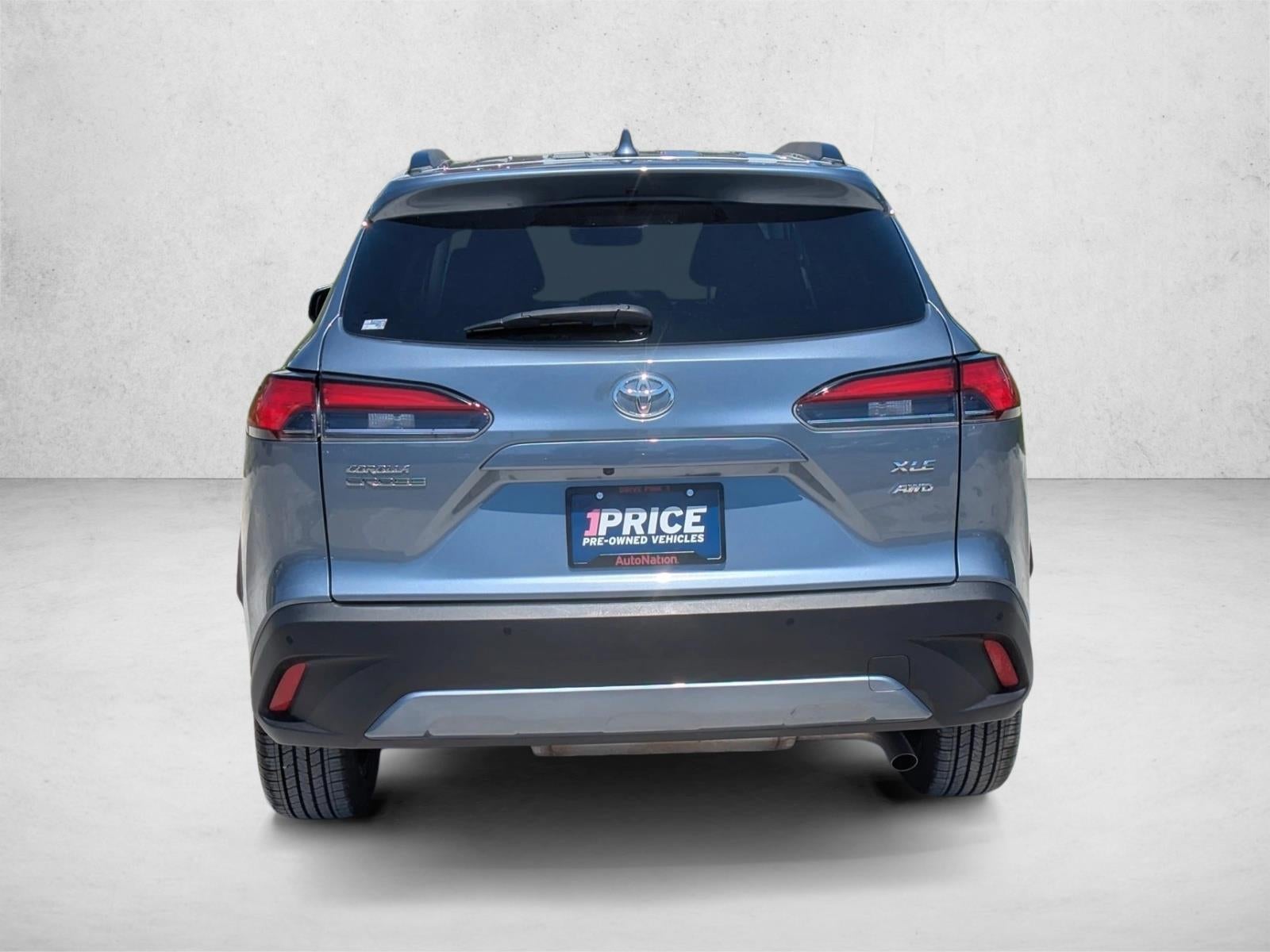 2023 Toyota Corolla Cross XLE 4WD (Natl)