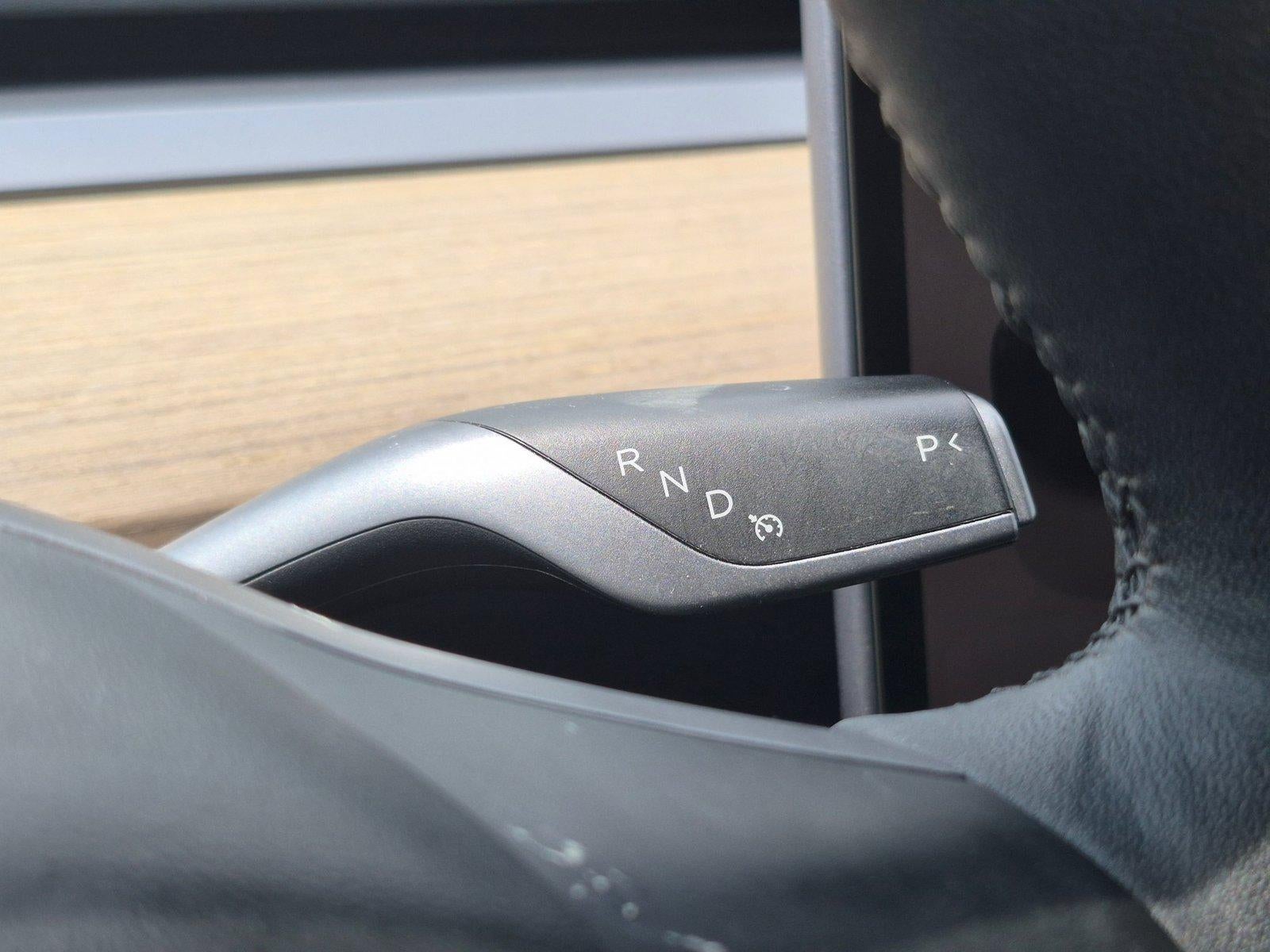 2024 Tesla Model Y Long Range AWD