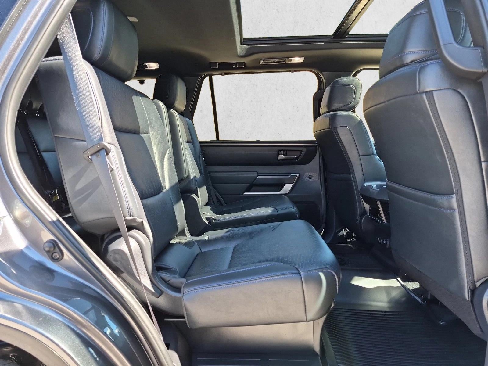 2026 Toyota Sequoia Platinum 4WD (Natl)