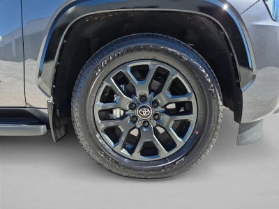 2026 Toyota Sequoia Platinum 4WD (Natl)