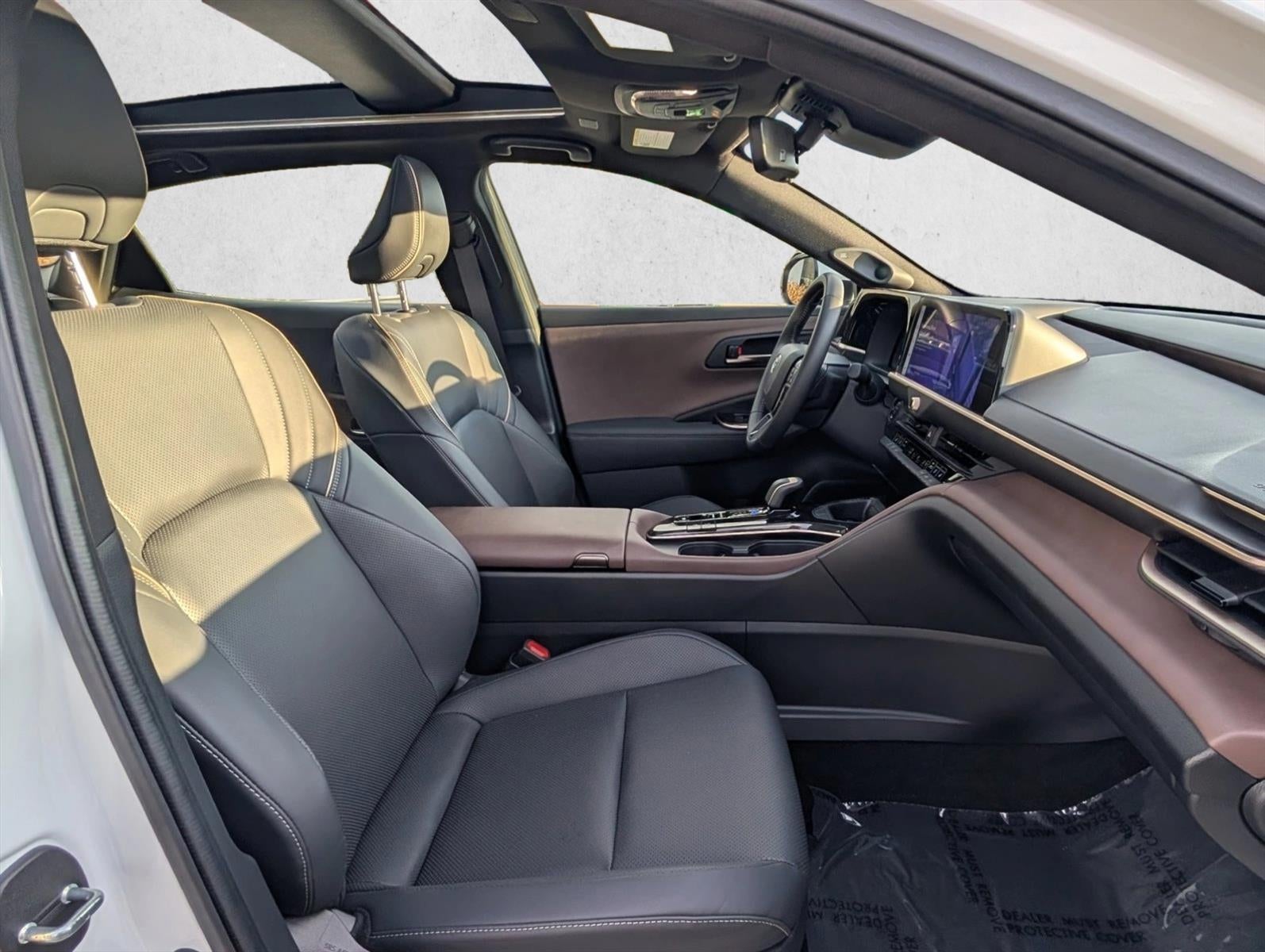 2024 Toyota Crown Limited AWD (Natl)