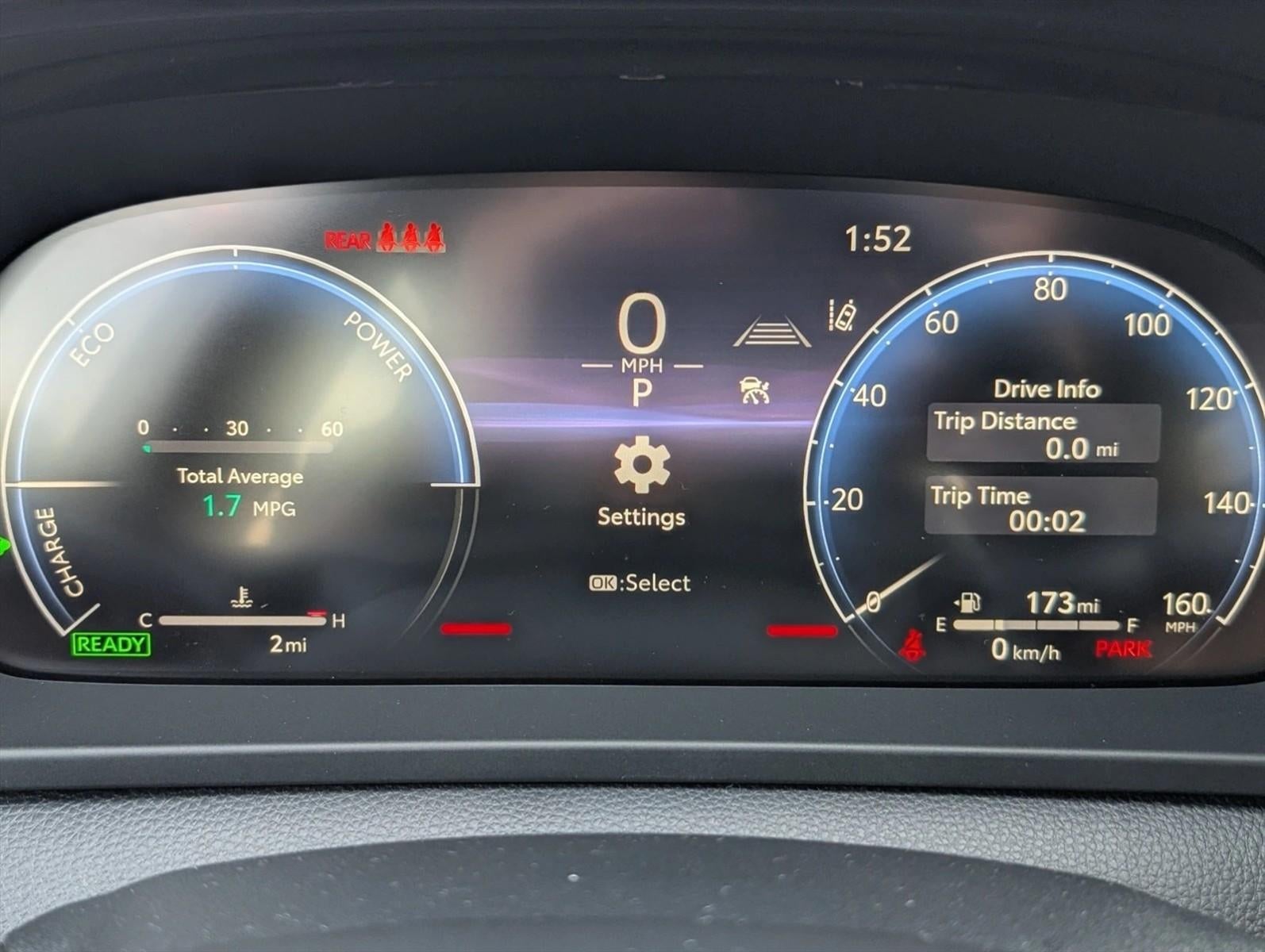 2026 Toyota Crown Signia XLE AWD (Natl)