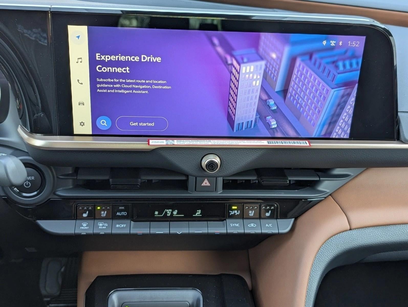 2026 Toyota Crown Signia XLE AWD (Natl)