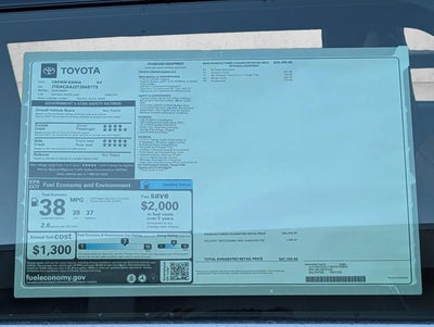 2026 Toyota Crown Signia XLE AWD (Natl)