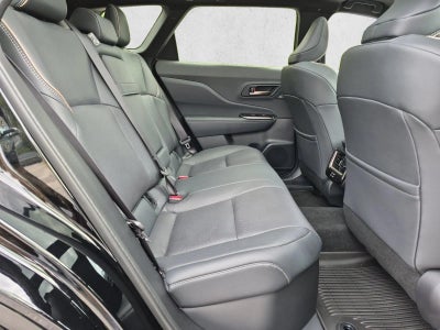 2025 Toyota Crown Signia Limited AWD (Natl)