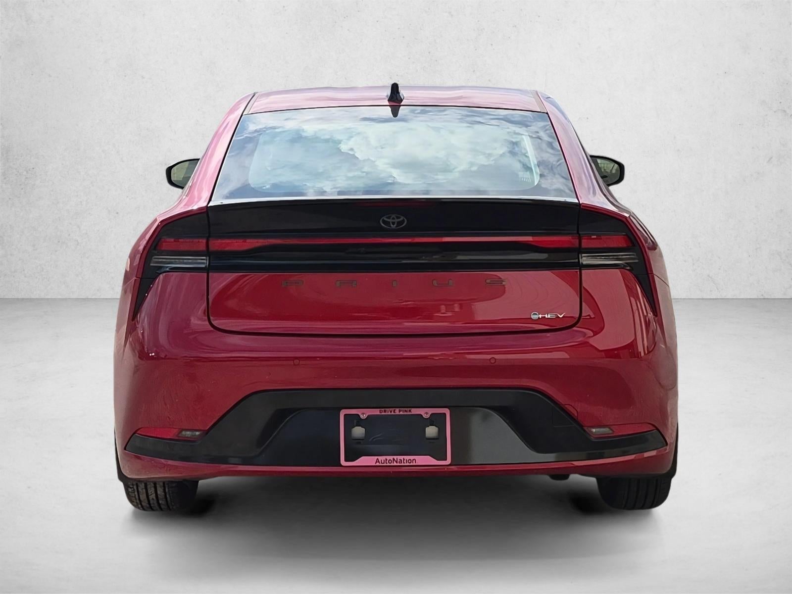 2026 Toyota Prius XLE (Natl)