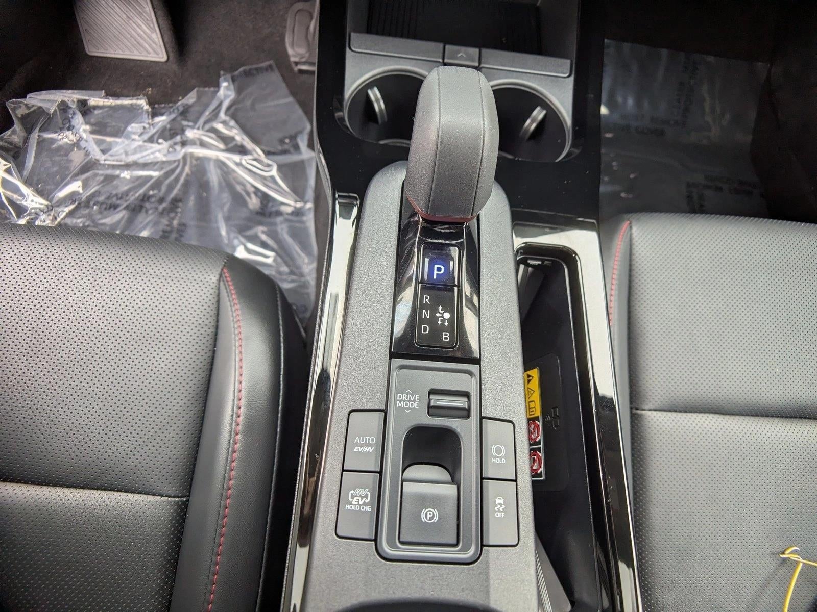 2025 Toyota Prius Plug-In Hybrid XSE Premium (Natl)