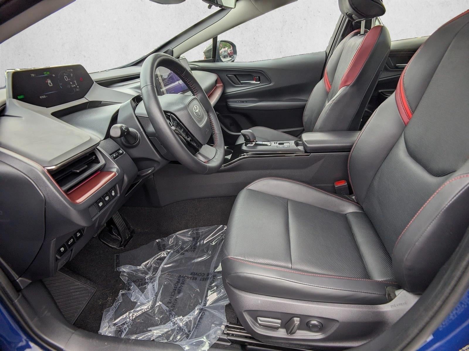 2025 Toyota Prius Plug-In Hybrid XSE Premium (Natl)