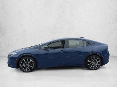 2025 Toyota Prius Plug-In Hybrid XSE Premium (Natl)
