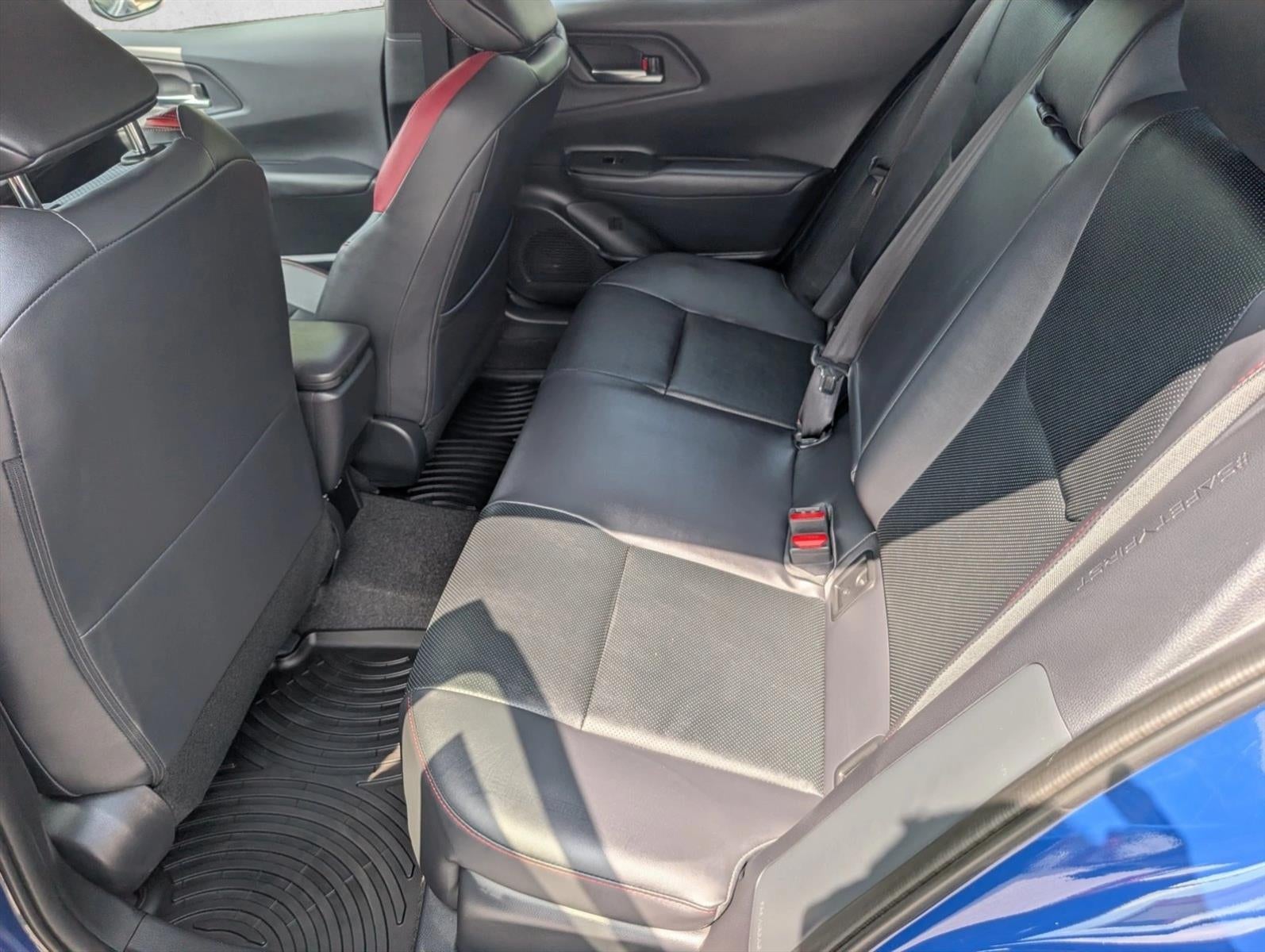 2026 Toyota Prius Plug-In Hybrid XSE (Natl)