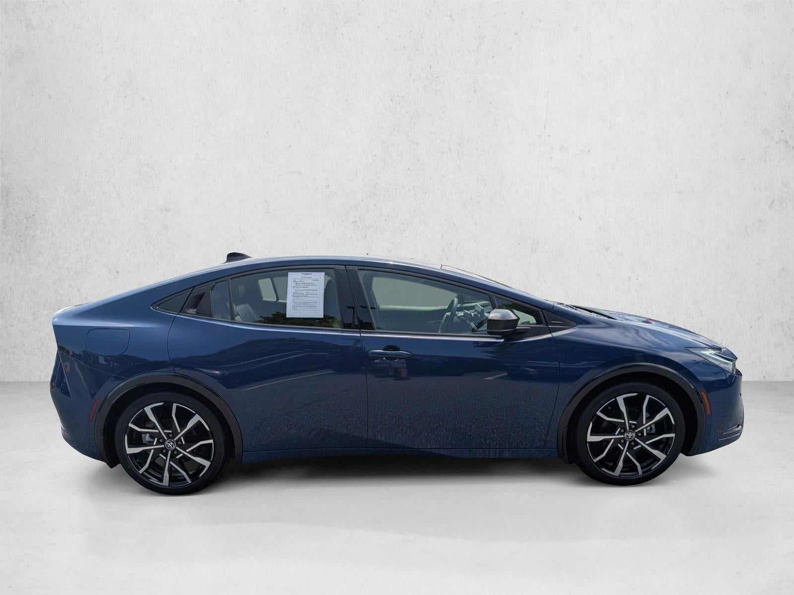 2026 Toyota Prius Plug-In Hybrid XSE (Natl)