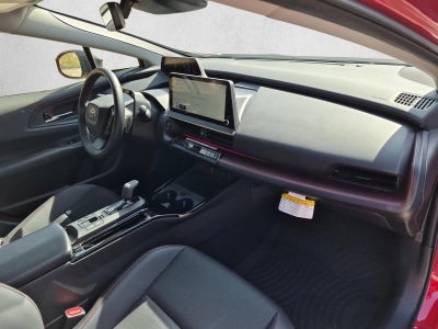 2026 Toyota Prius Plug-In Hybrid XSE (Natl)