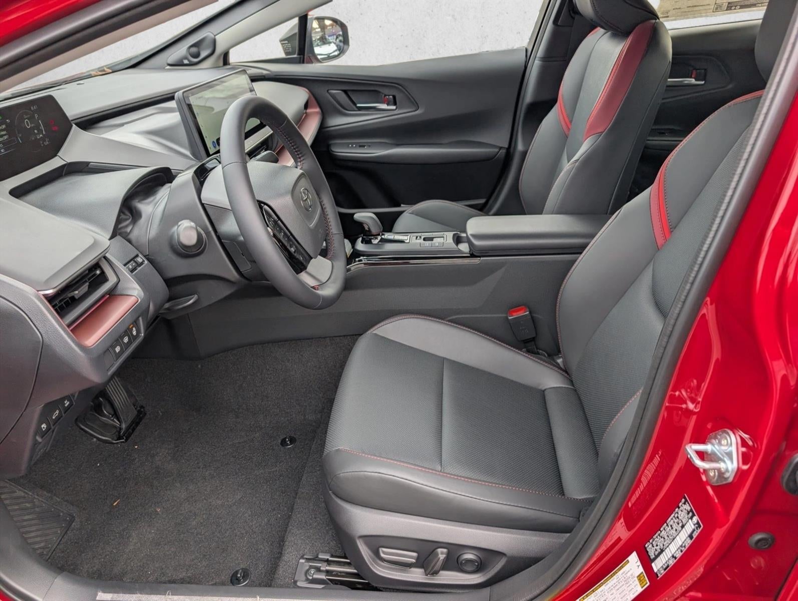 2026 Toyota Prius Plug-In Hybrid XSE Premium (Natl)
